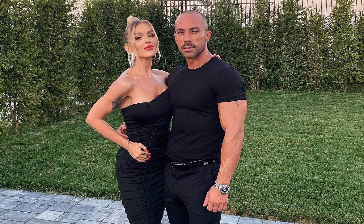 Oana Radu e din nou singură? Cântăreața nu-și mai urmărește soțul pe Instagram: „Am nevoie de o pauză”